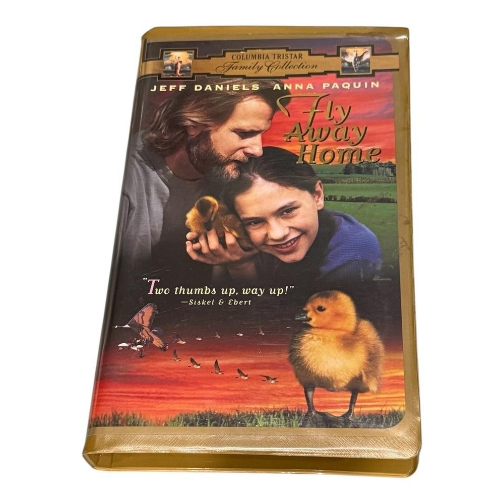 Fly Away Home VHS Columbia TriStar Family Collection Jeff Daniels Anna Paquin
